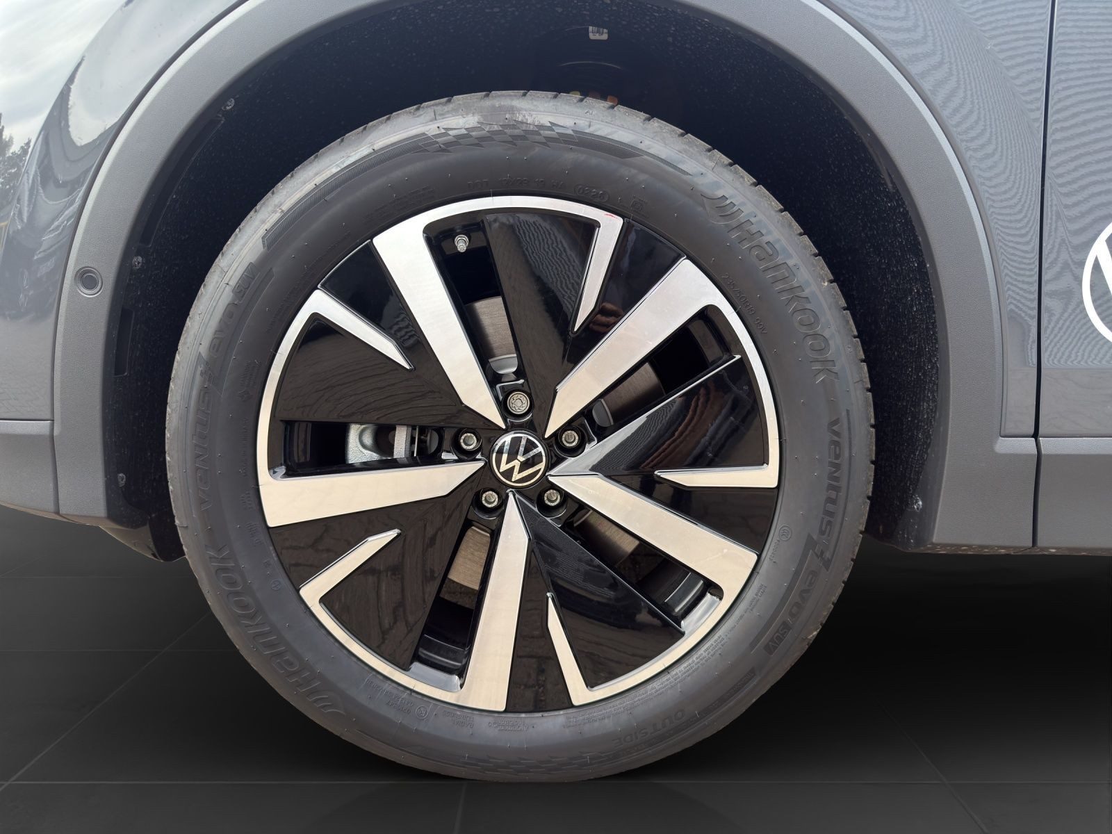 Volkswagen Tiguan – Bild 7
