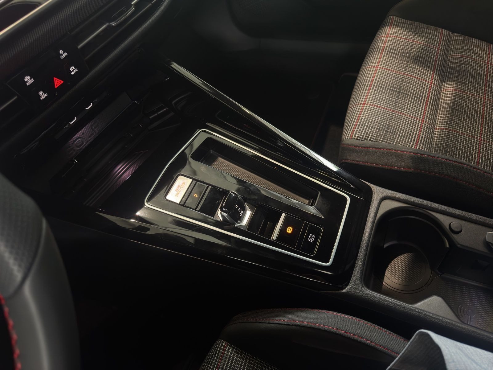 Volkswagen Golf GTI – Bild 11