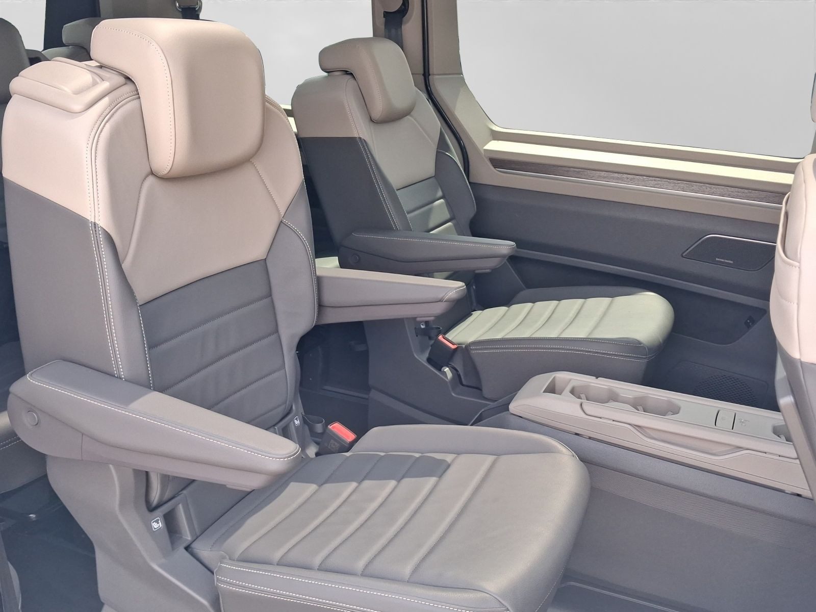 Volkswagen T7 Multivan – Bild 8