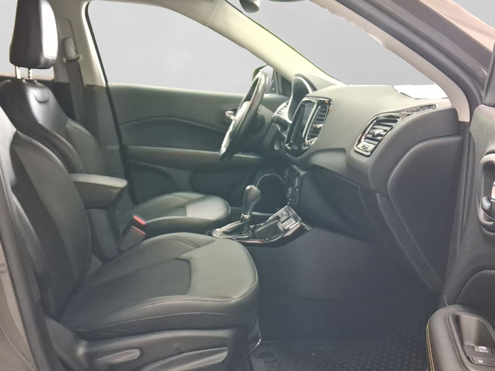 Jeep Compass – Bild 4