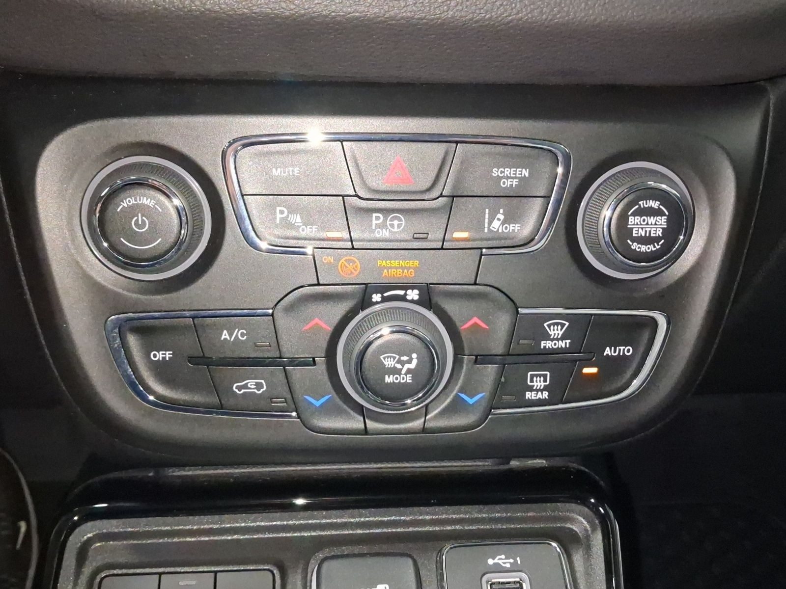 Jeep Compass – Bild 16