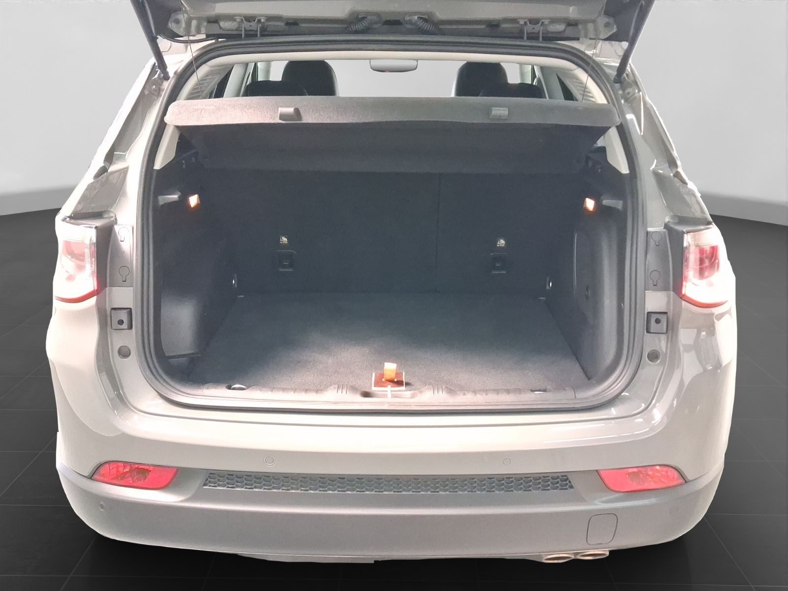 Jeep Compass – Bild 17