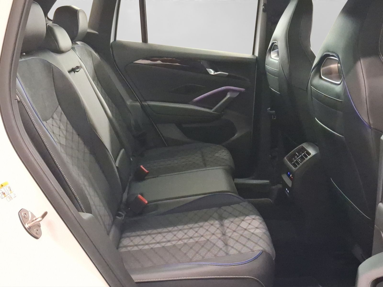 Volkswagen Tiguan – Bild 6