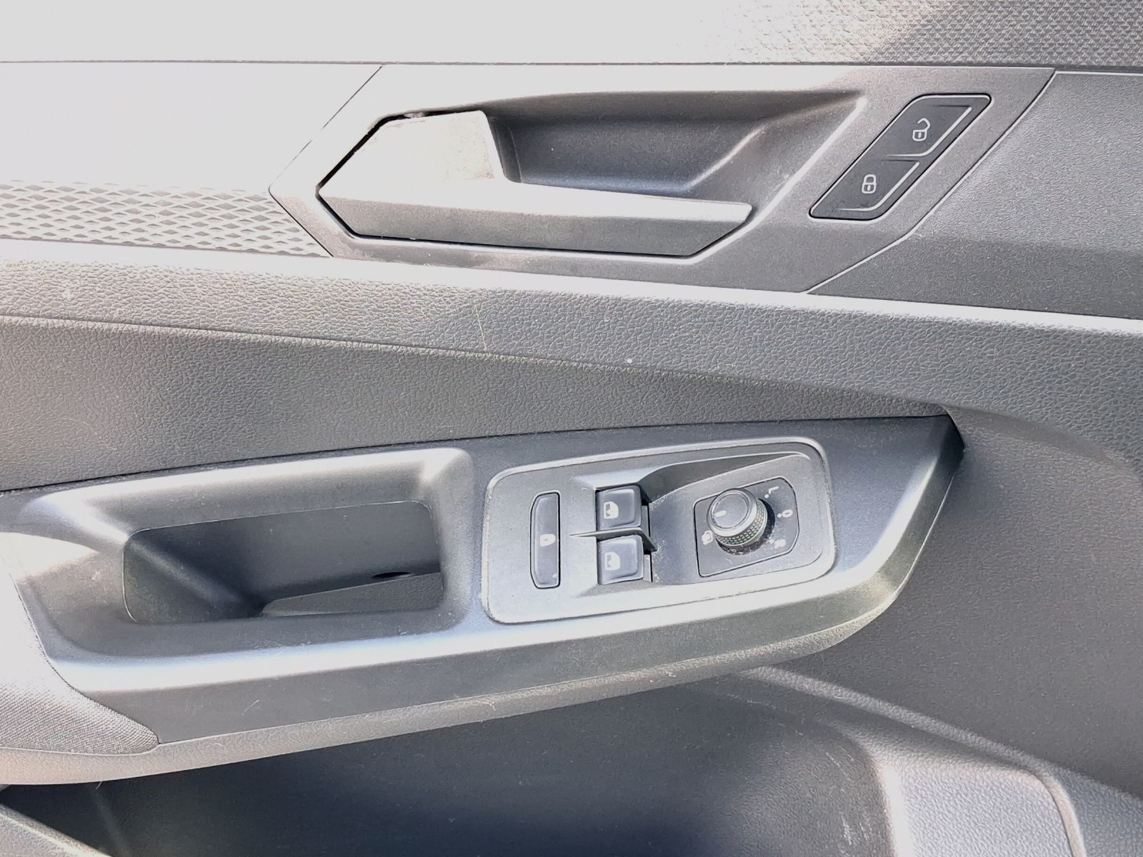 Volkswagen Caddy – Bild 8