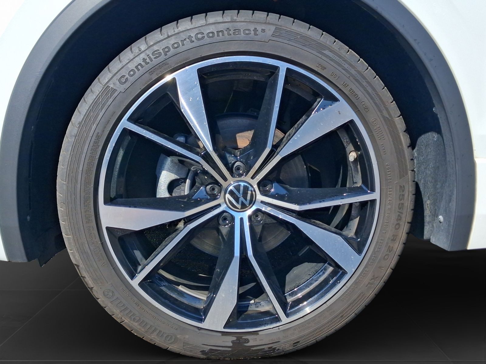 Volkswagen Tiguan – Foto 7