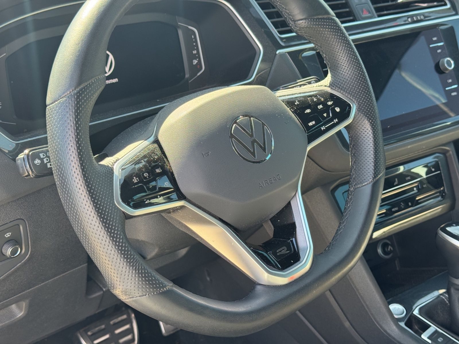 Volkswagen Tiguan – Foto 9