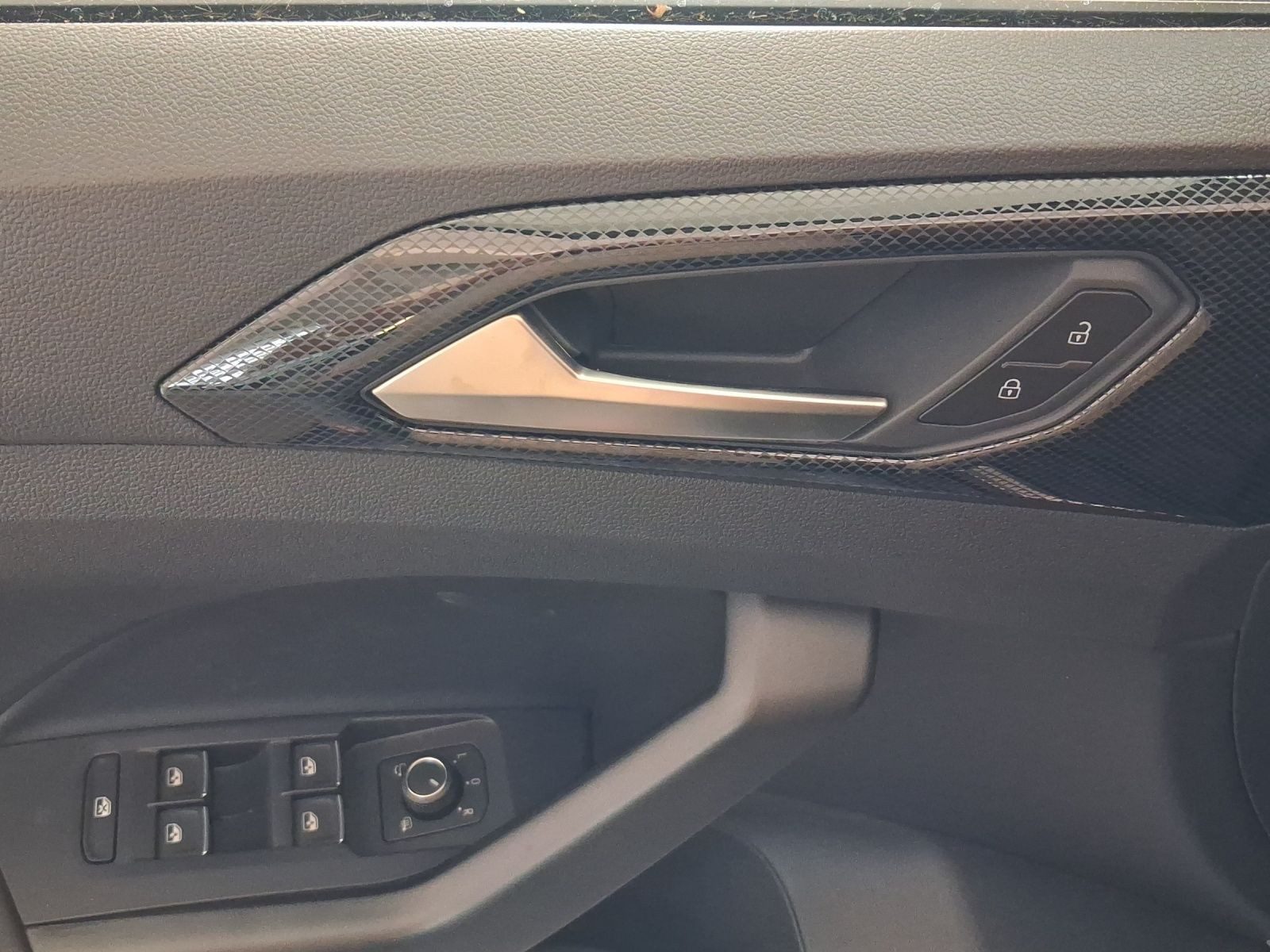 Volkswagen T-Cross – Bild 8