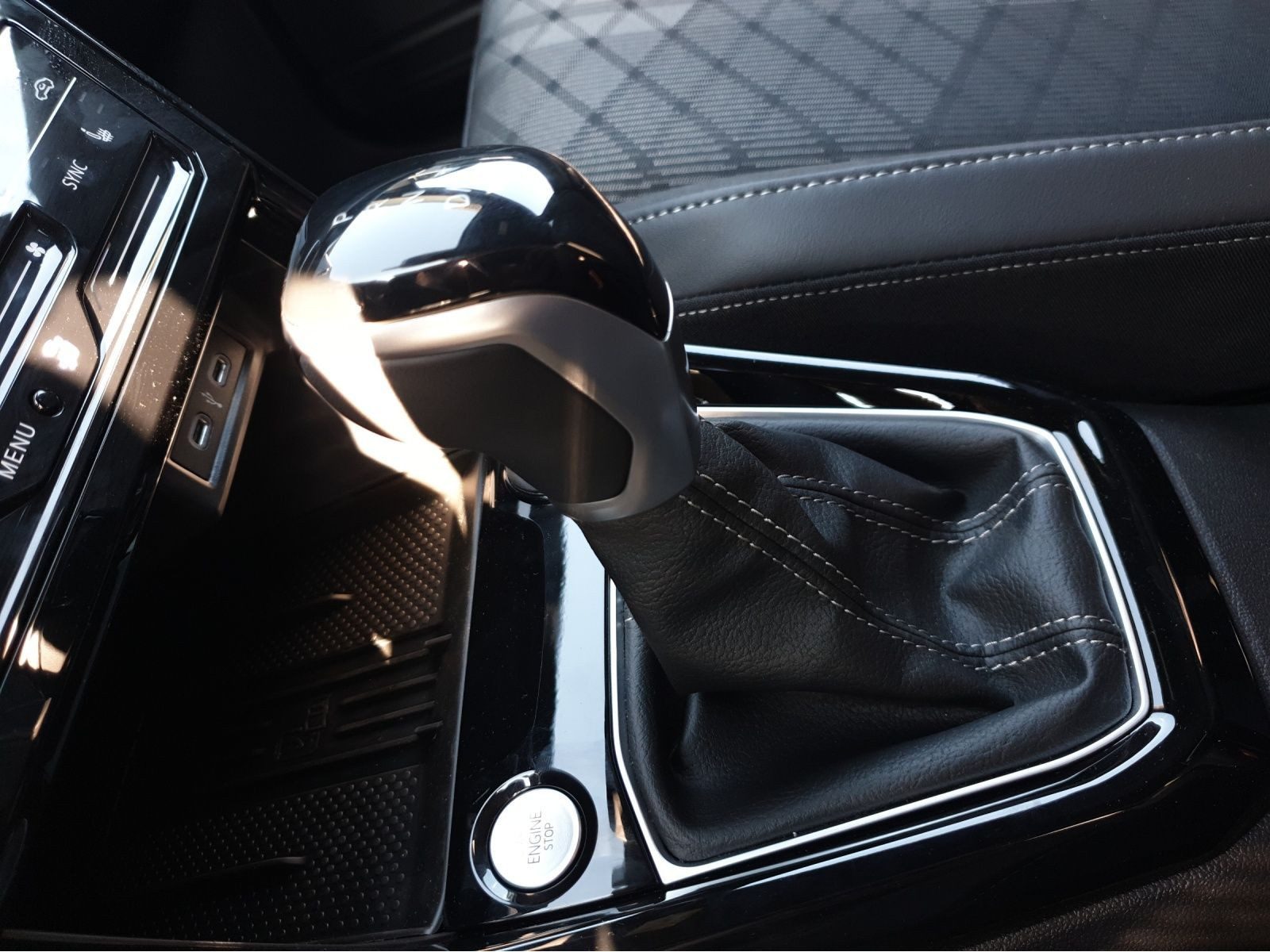 Volkswagen T-Cross – Bild 11