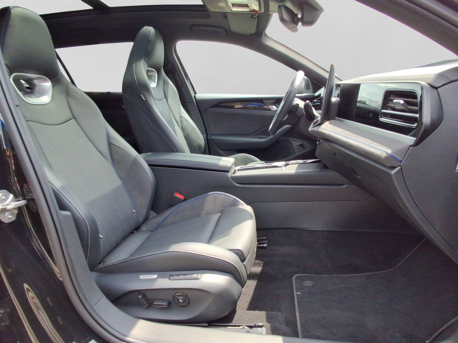 Volkswagen Passat Variant – Bild 4