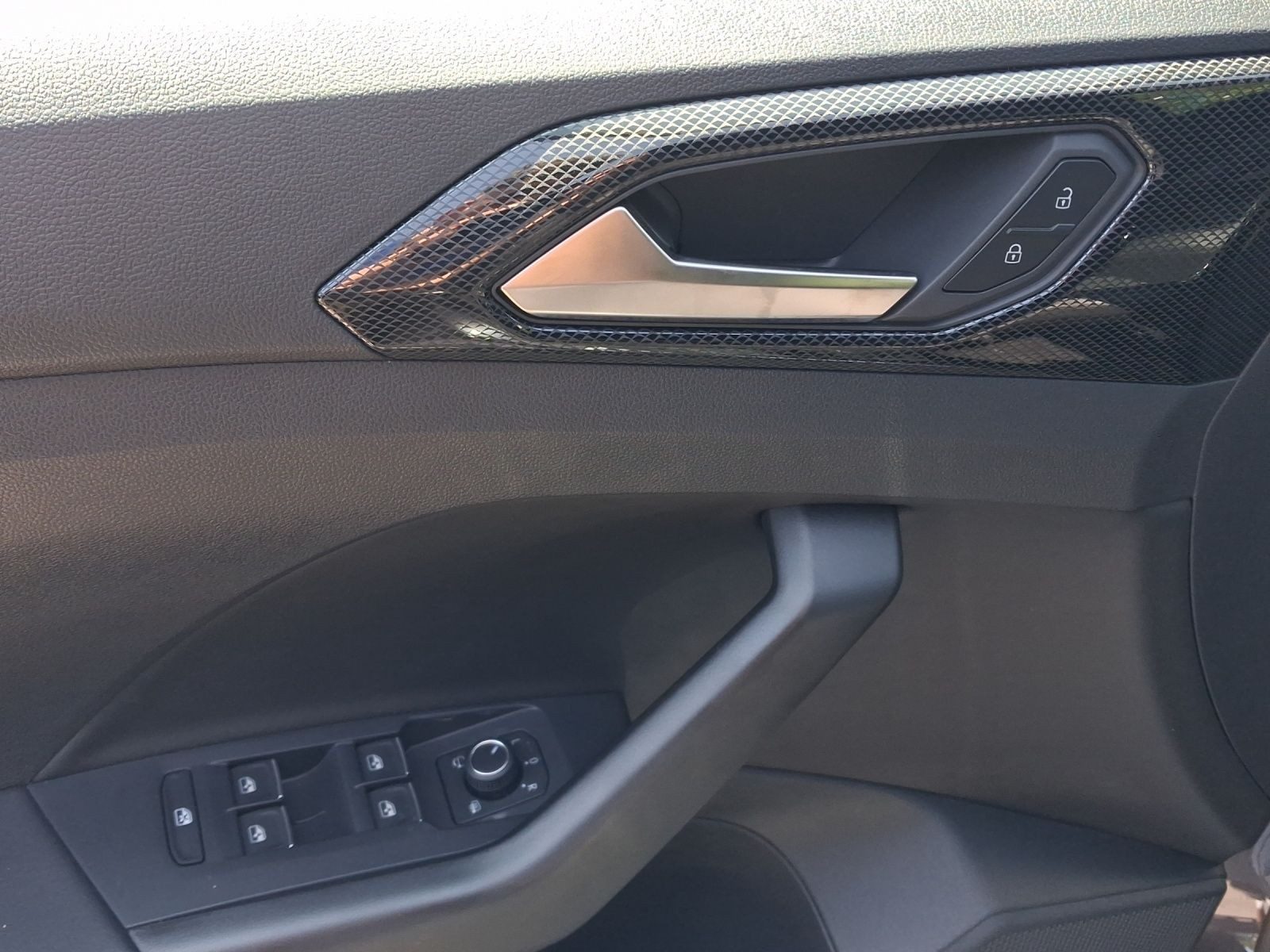 Volkswagen T-Cross – Foto 8