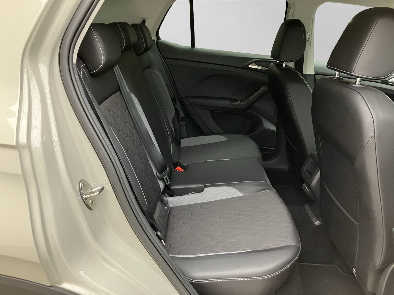Volkswagen T-Cross – Bild 6