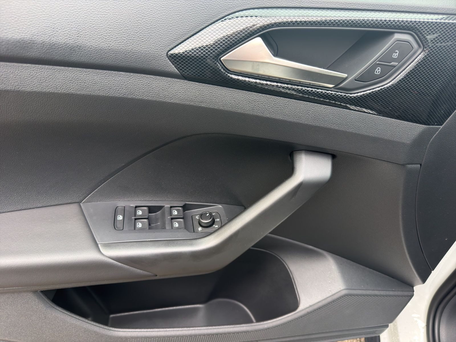 Volkswagen T-Cross – Bild 8