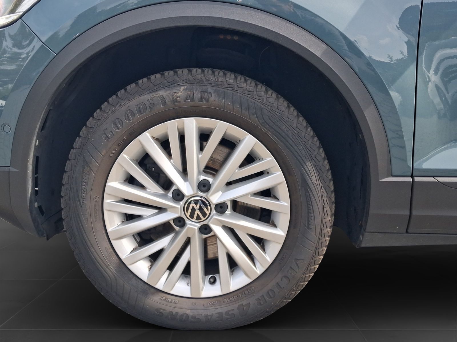 Volkswagen T-Roc – Foto 7