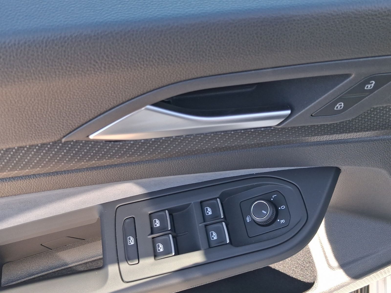 Volkswagen Golf Variant – Bild 8