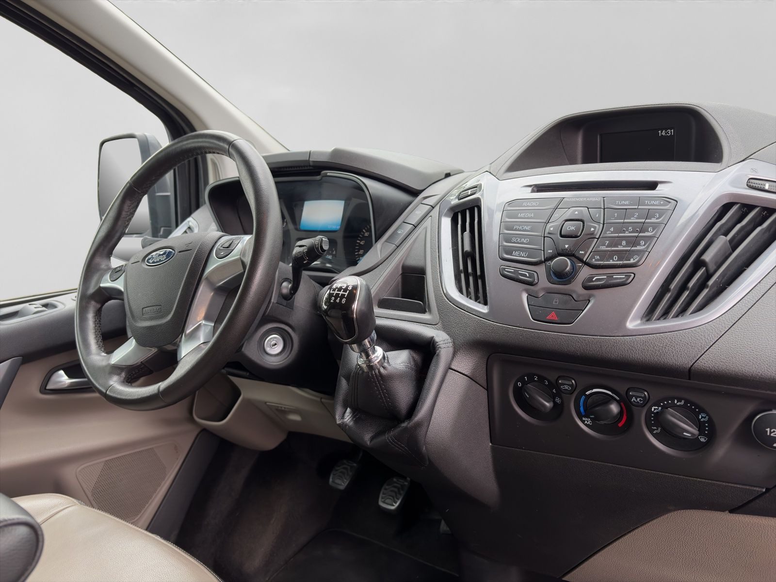 Ford Tourneo Custom – Foto 5