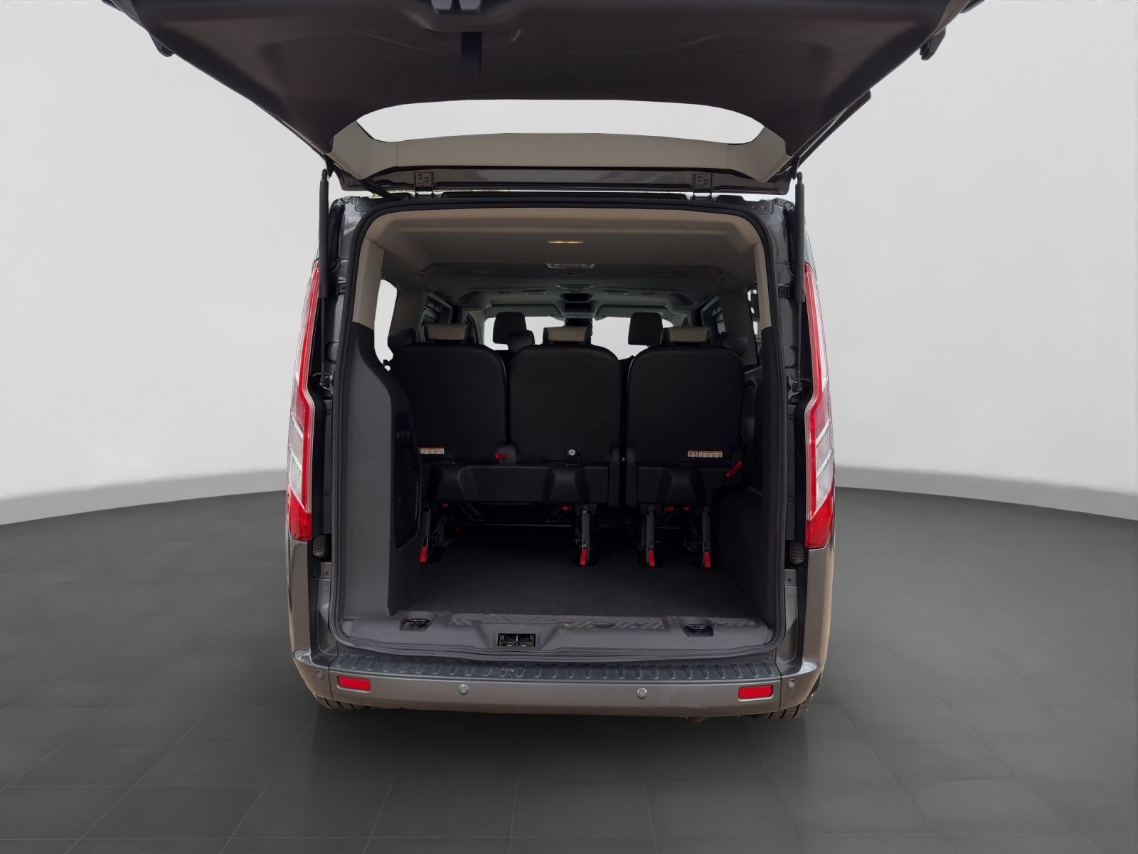 Ford Tourneo Custom – Foto 17