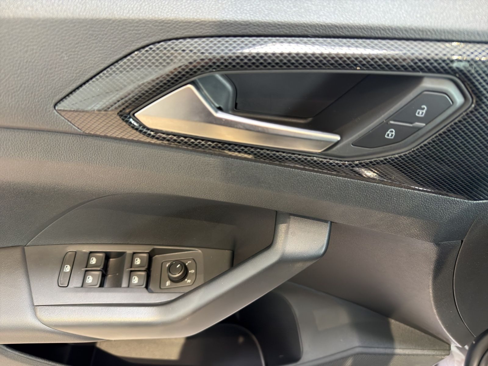 Volkswagen T-Cross – Foto 8