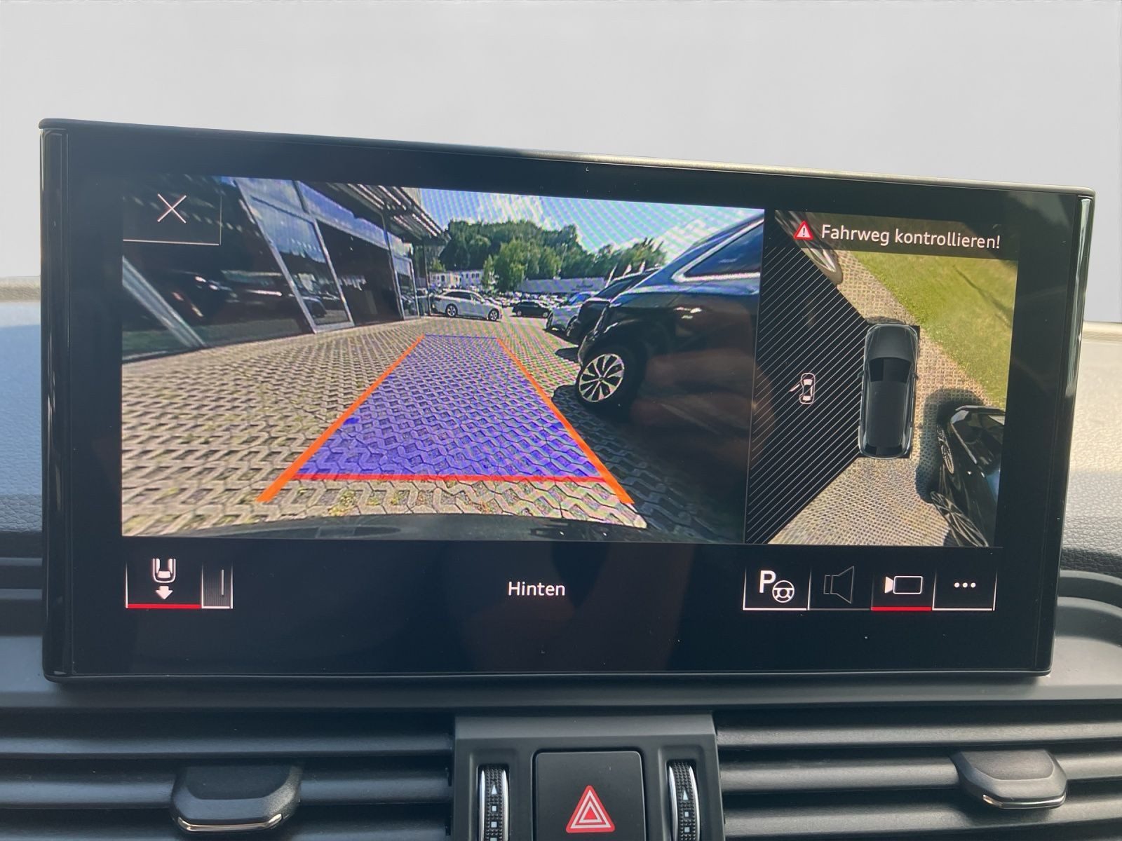 Audi Q5 – Bild 15