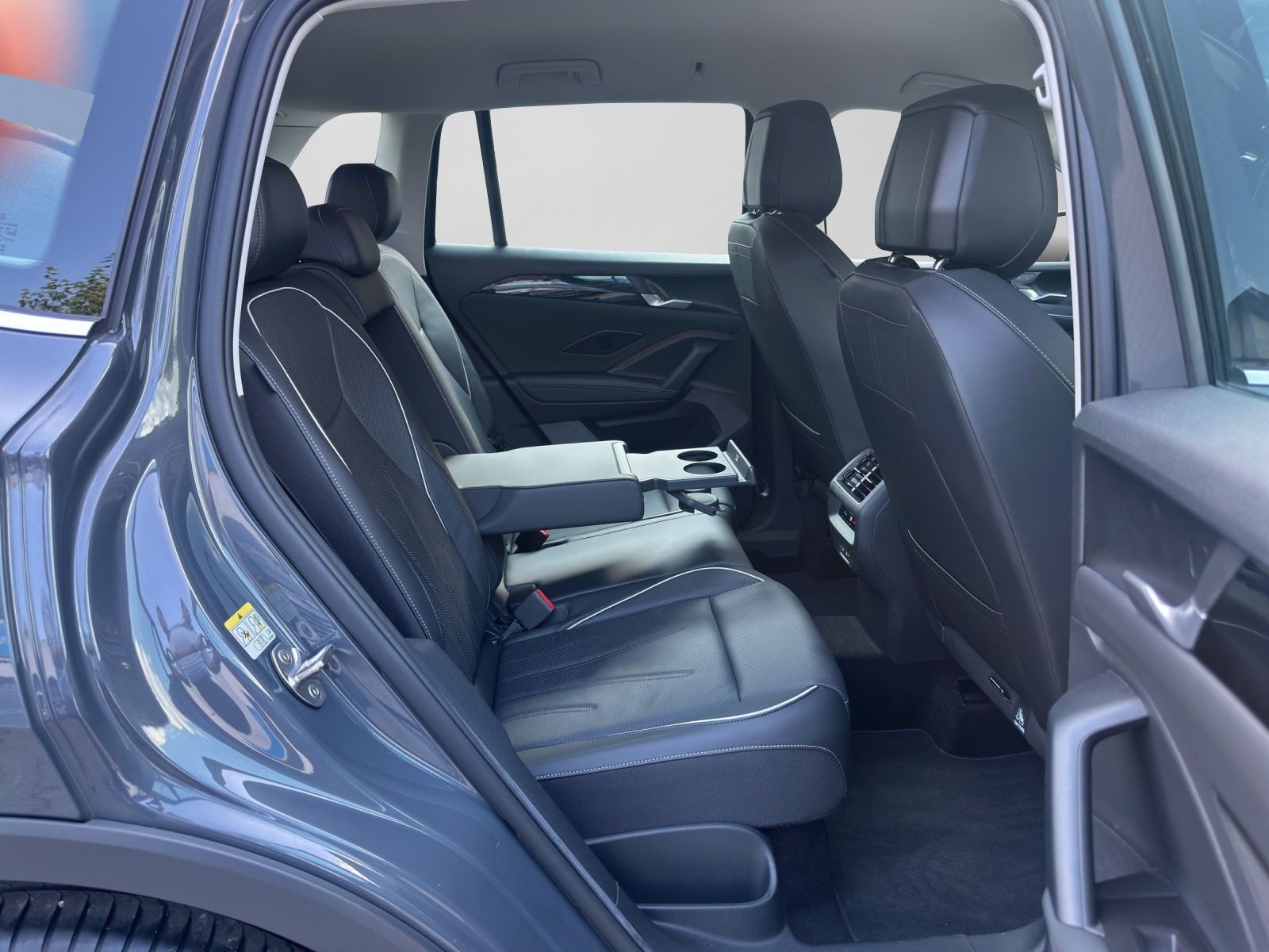 Volkswagen Tiguan – Bild 6