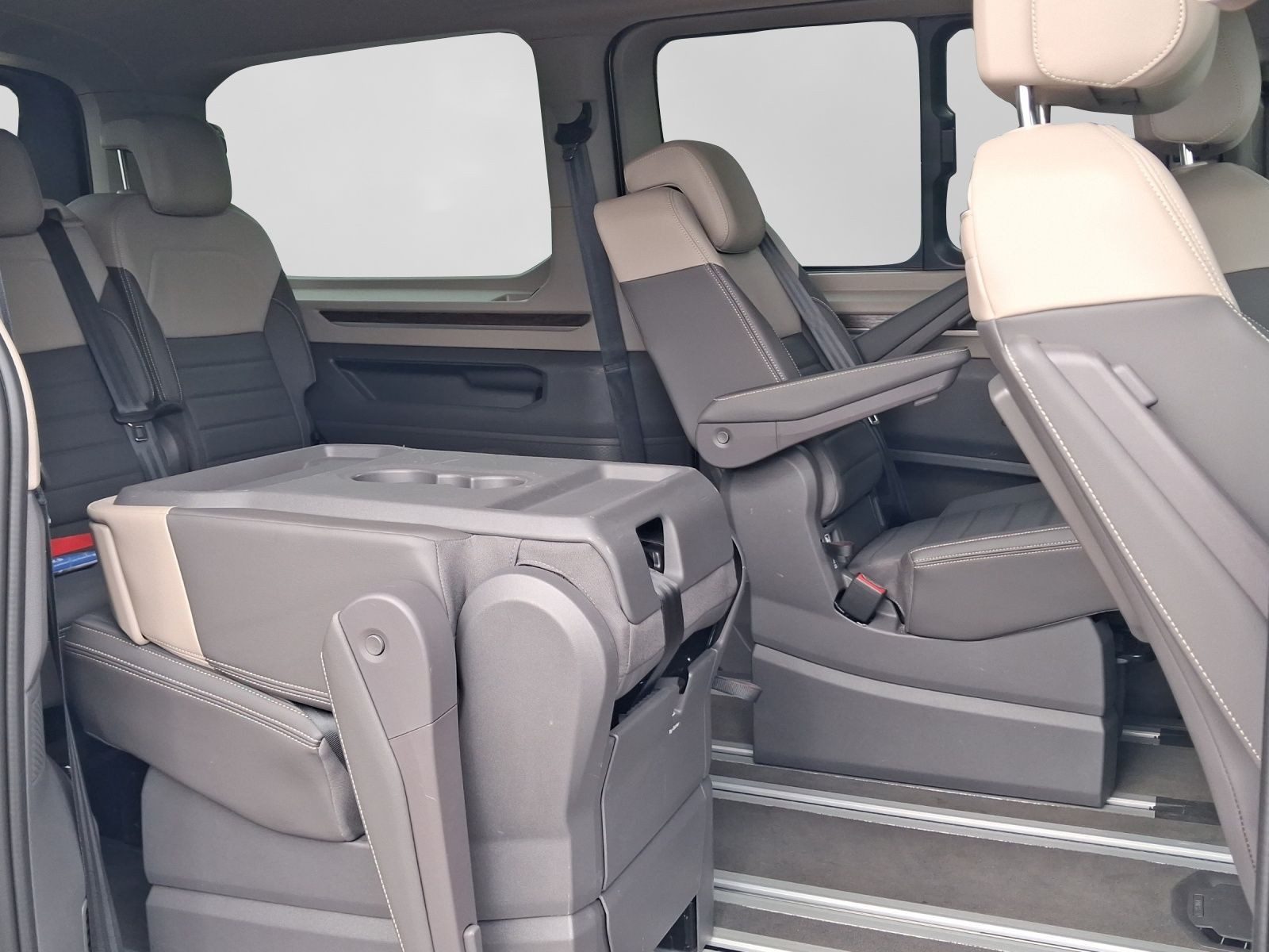 Volkswagen T7 Multivan – Bild 8