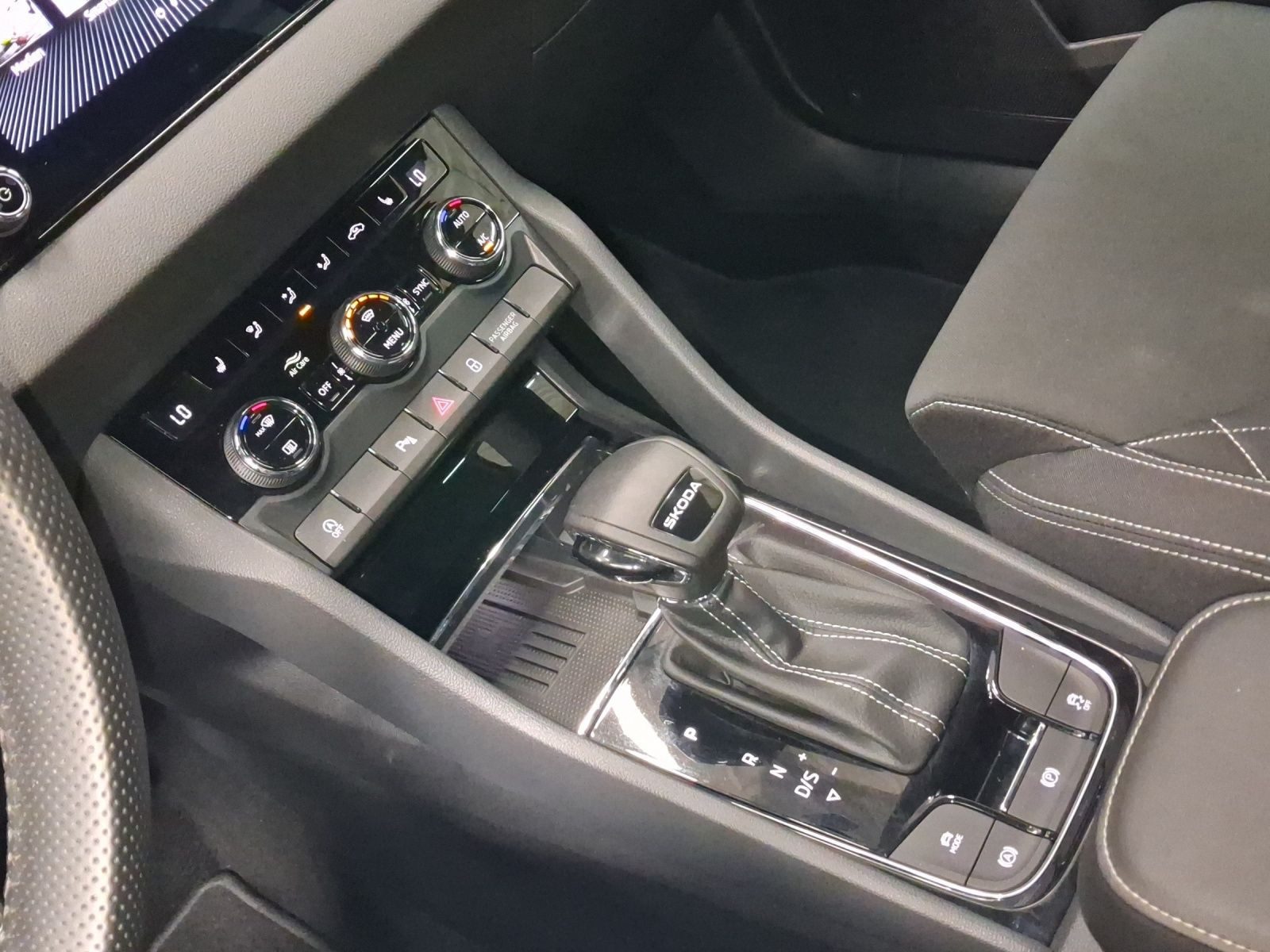 Skoda Karoq – Bild 11