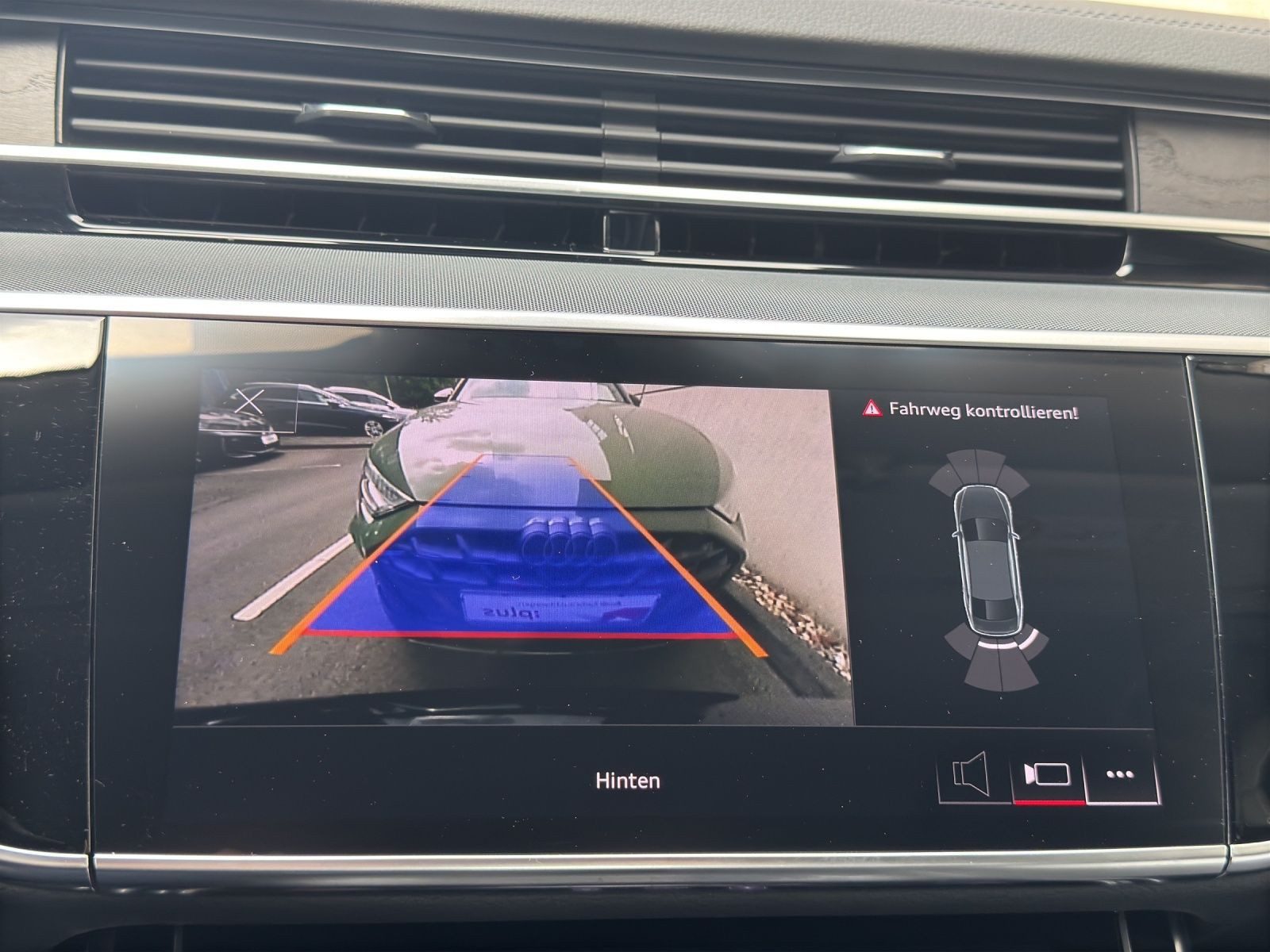 Audi A8 – Bild 14