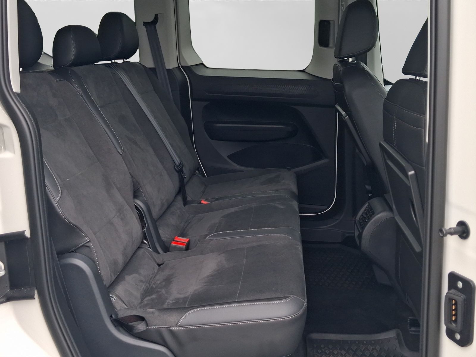 Volkswagen Caddy – Bild 6