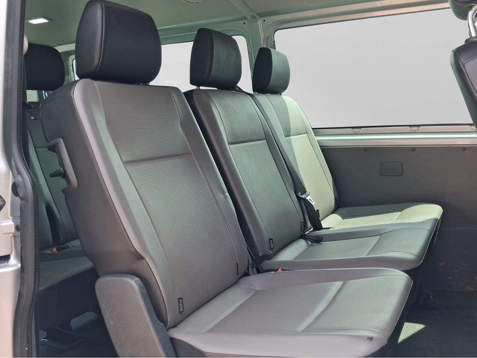 Volkswagen T6.1 Kombi – Bild 8