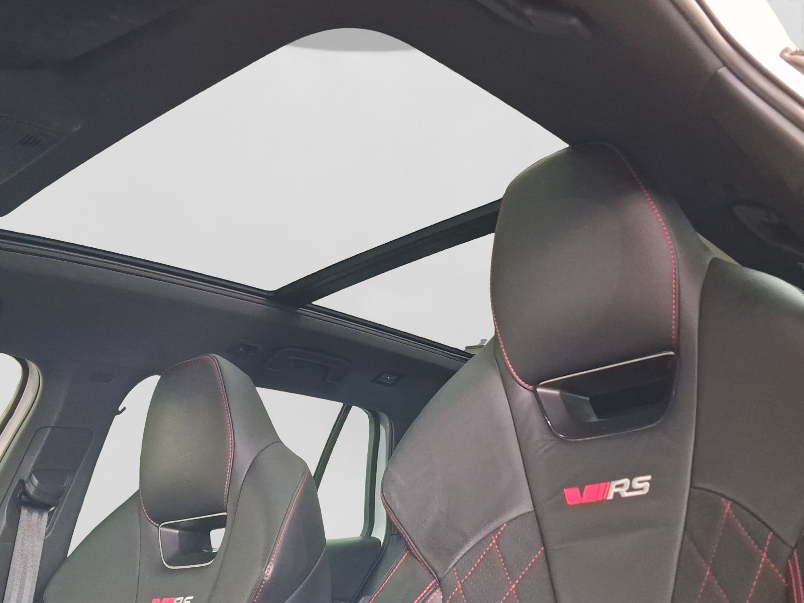 Skoda Octavia – Foto 18