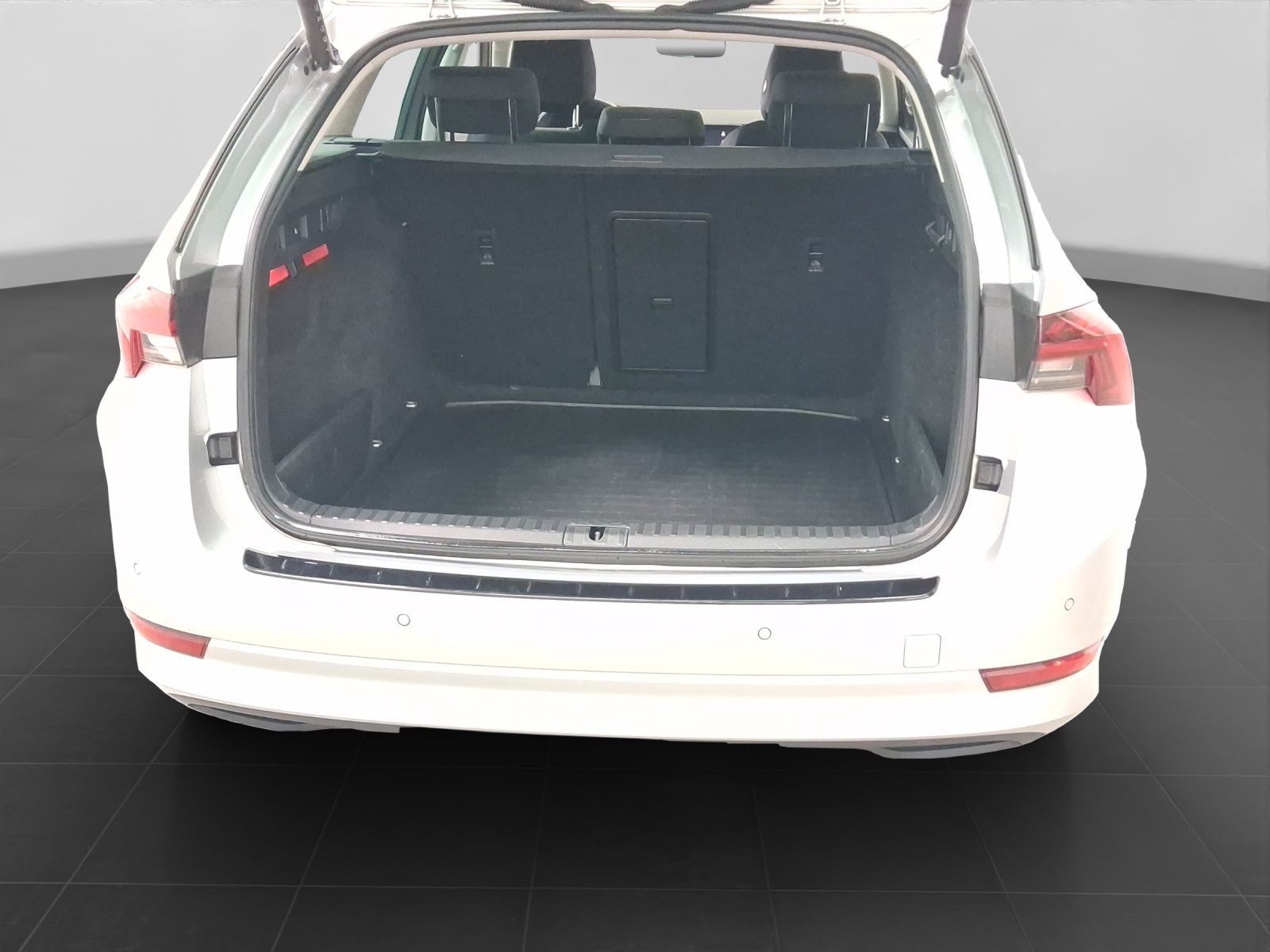 Skoda Octavia – Foto 17