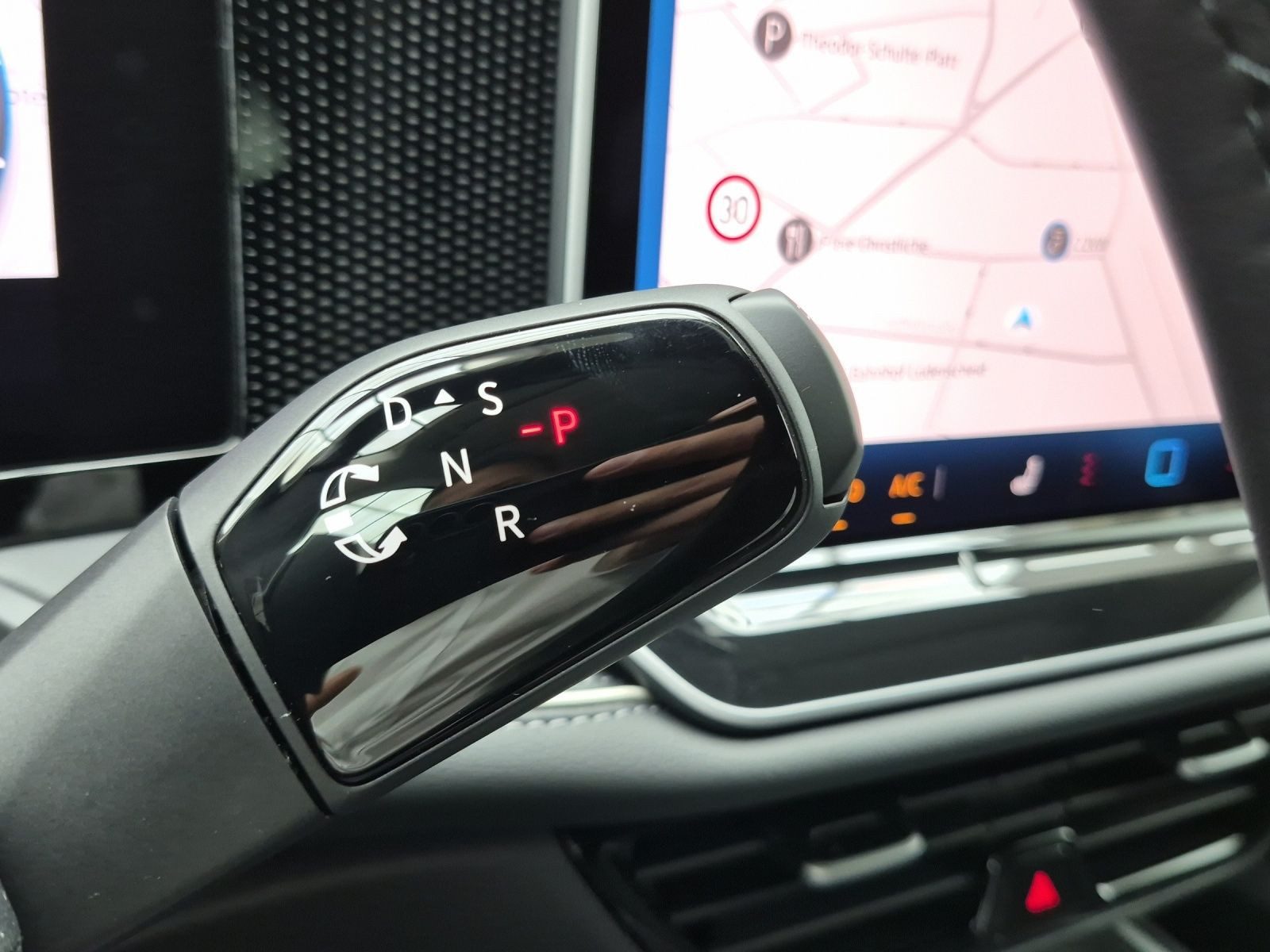 Volkswagen Passat Variant – Bild 11