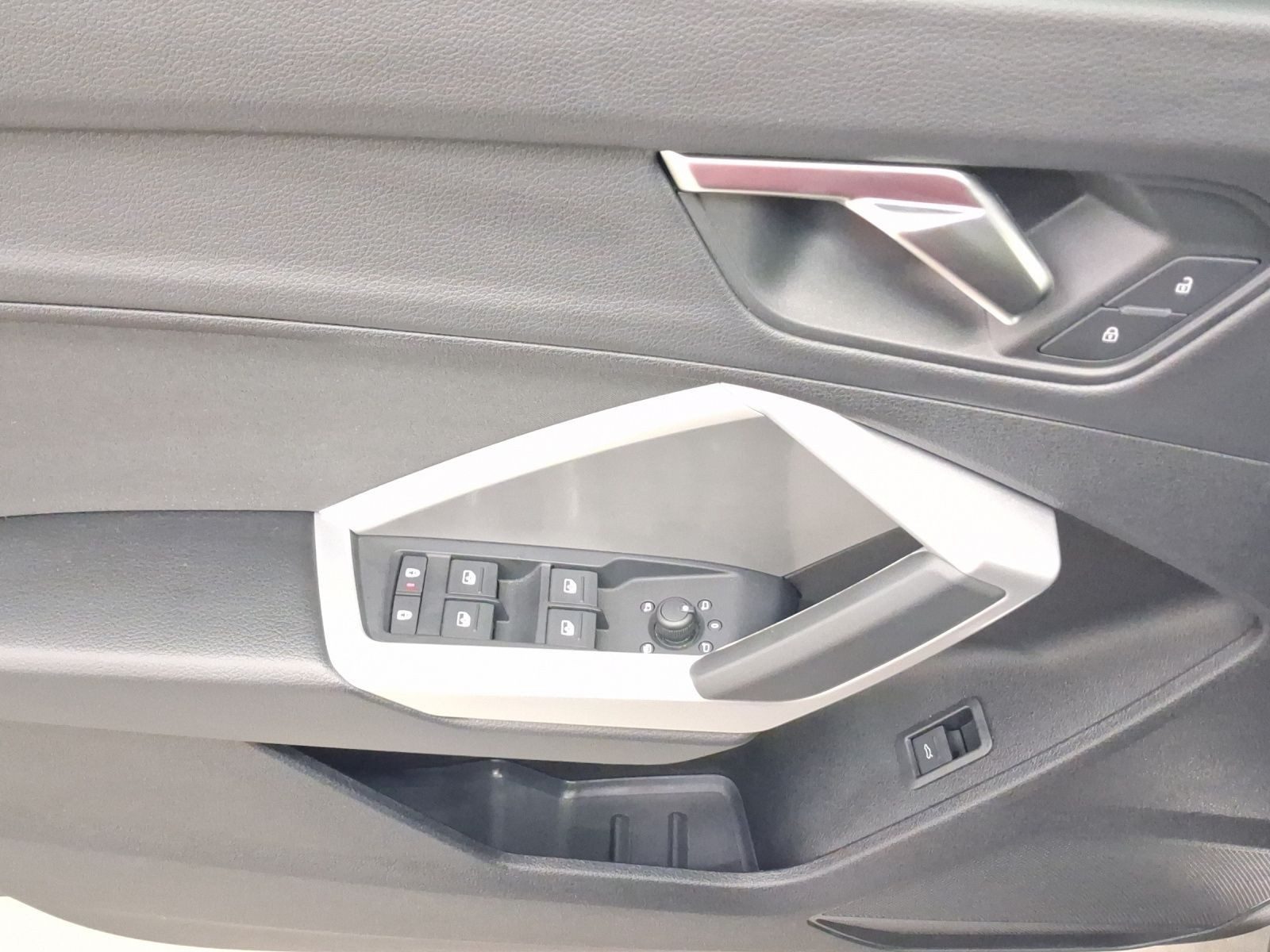 Audi Q3 – Foto 8