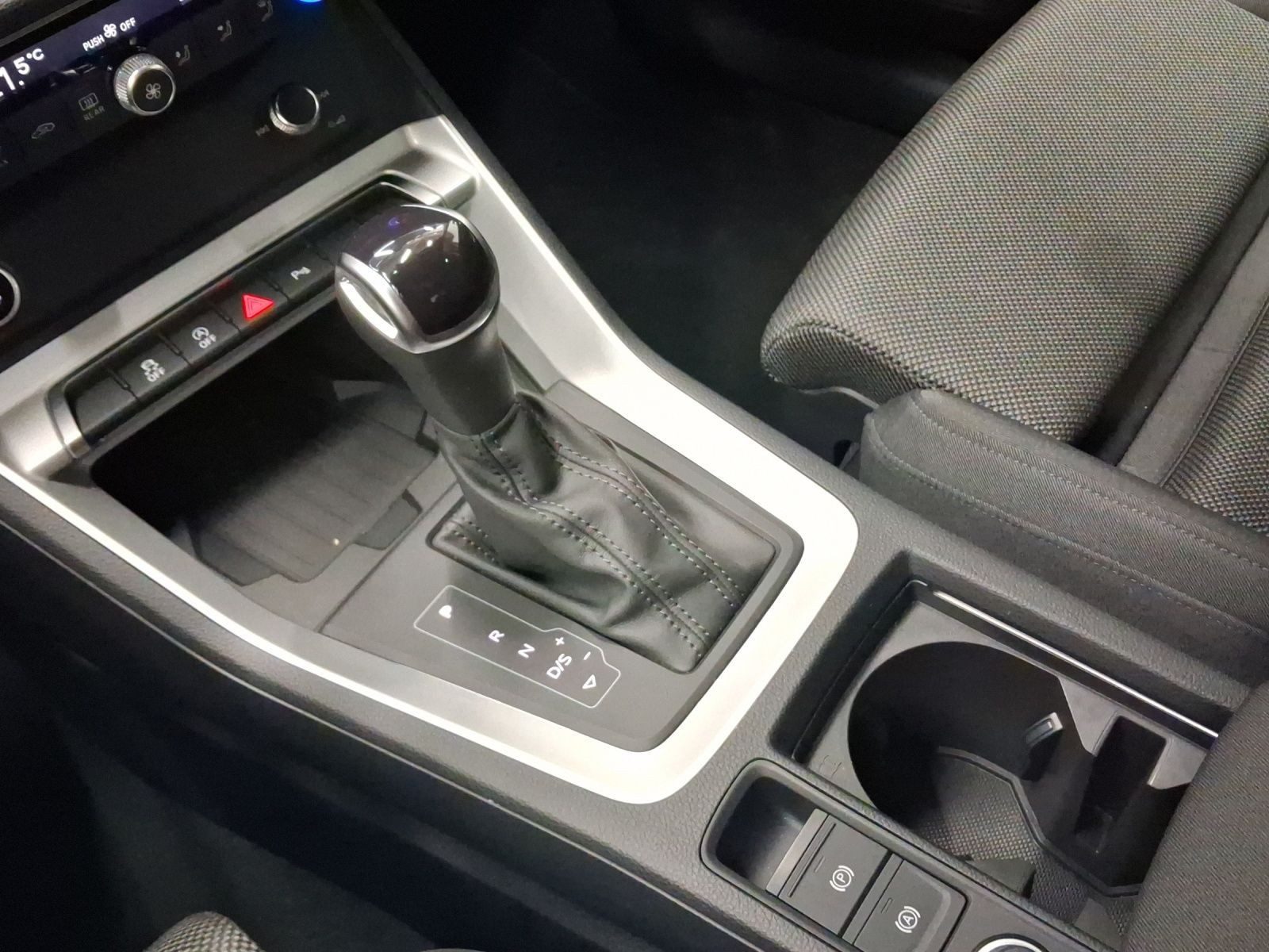 Audi Q3 – Foto 11