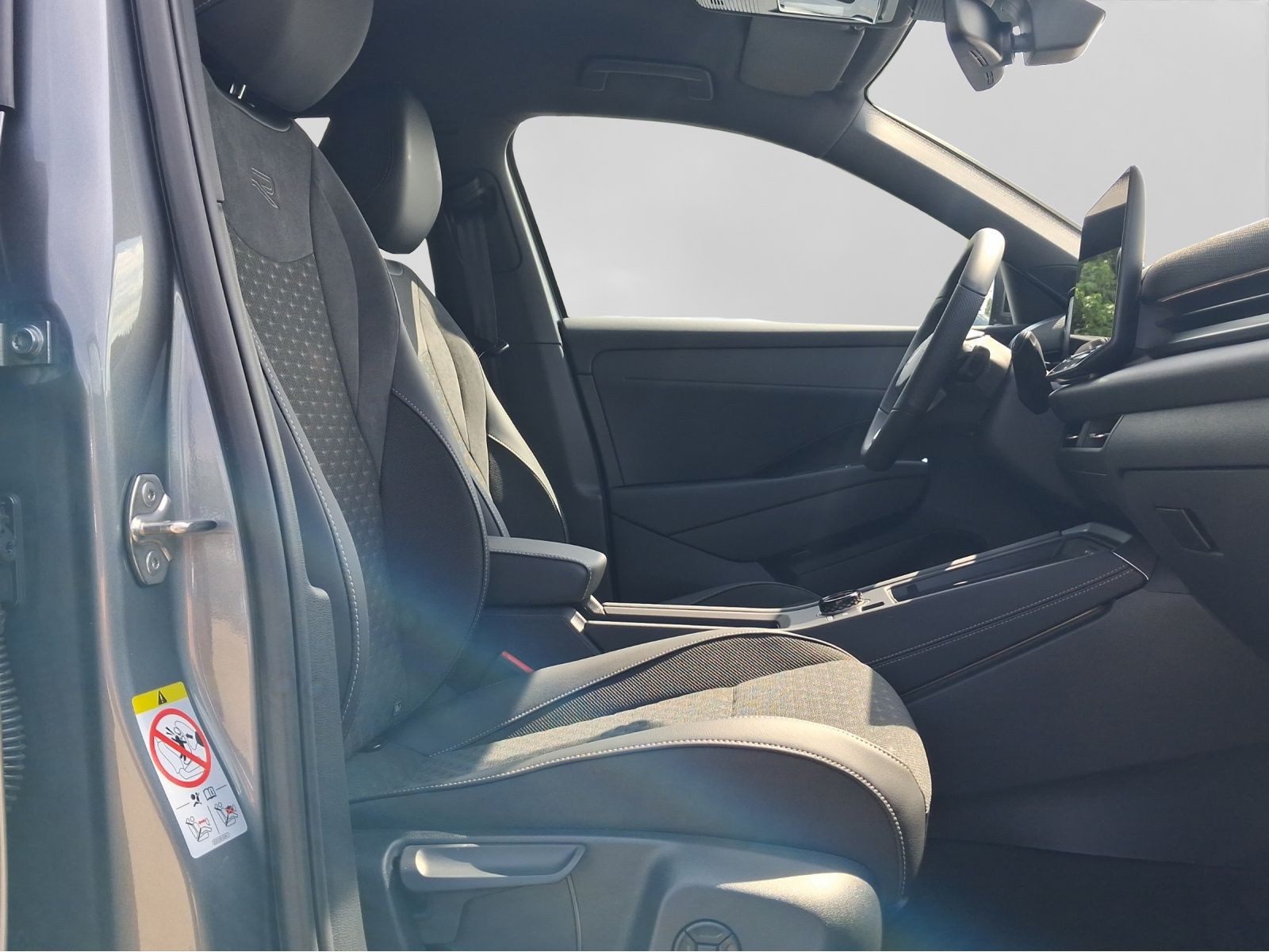 Volkswagen T-Roc – Bild 4