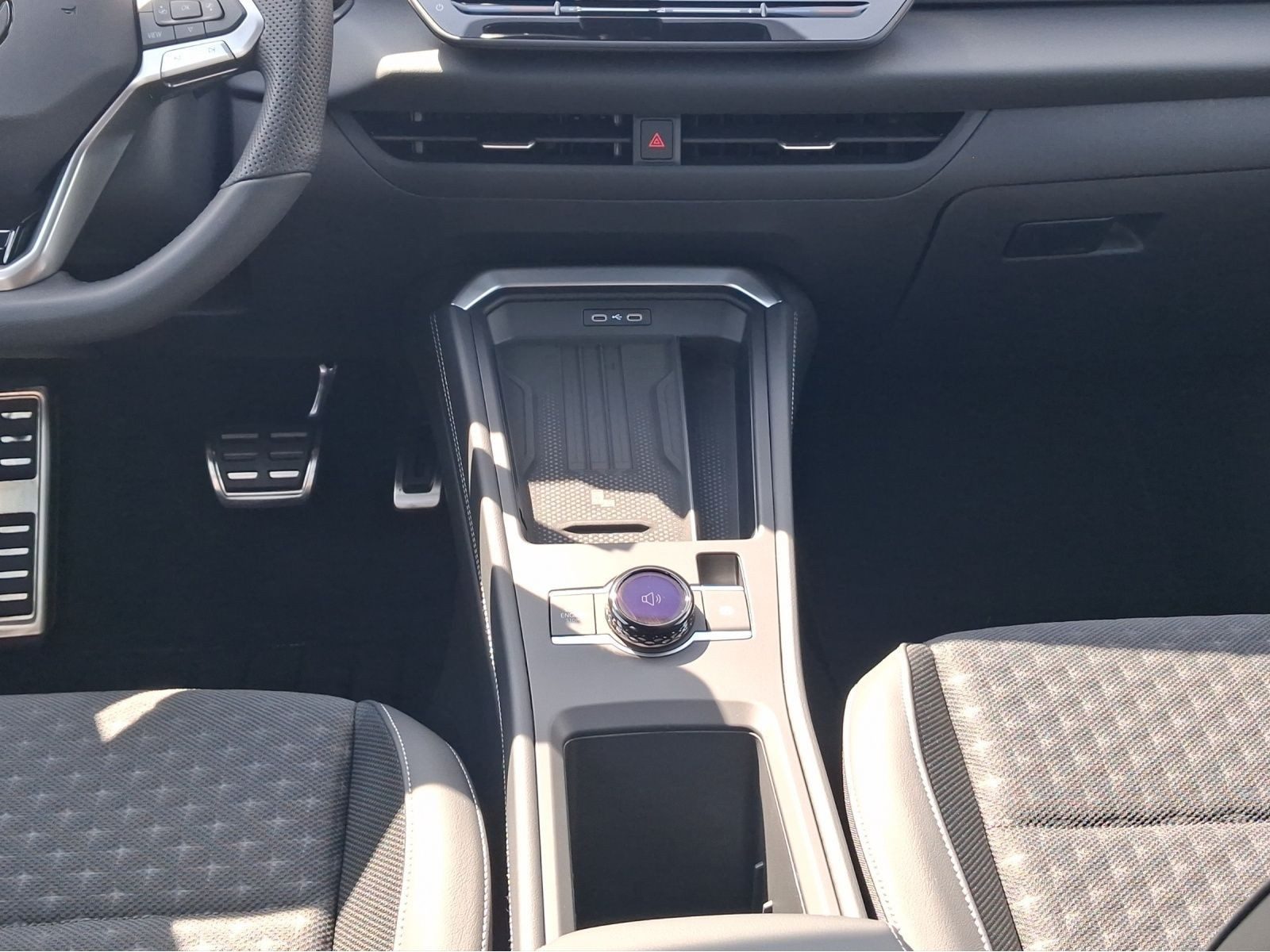 Volkswagen T-Roc – Bild 11