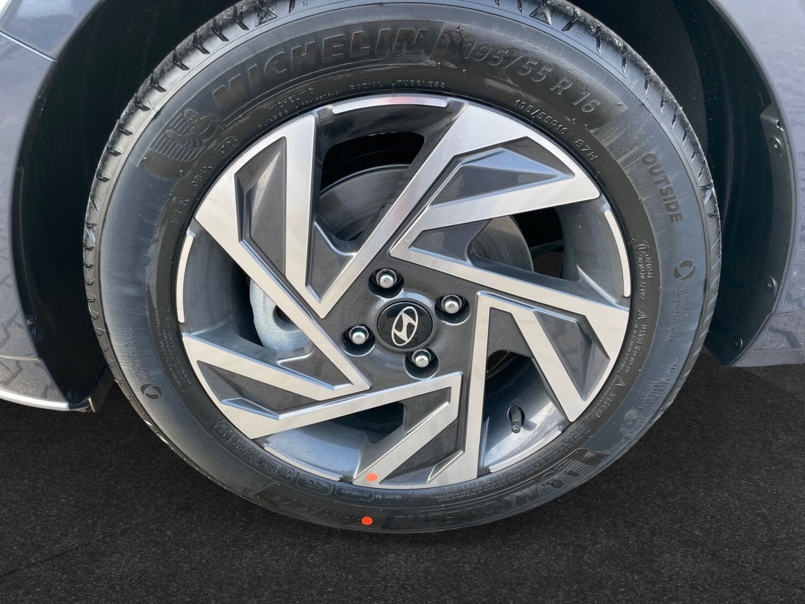Hyundai i20 – Bild 9