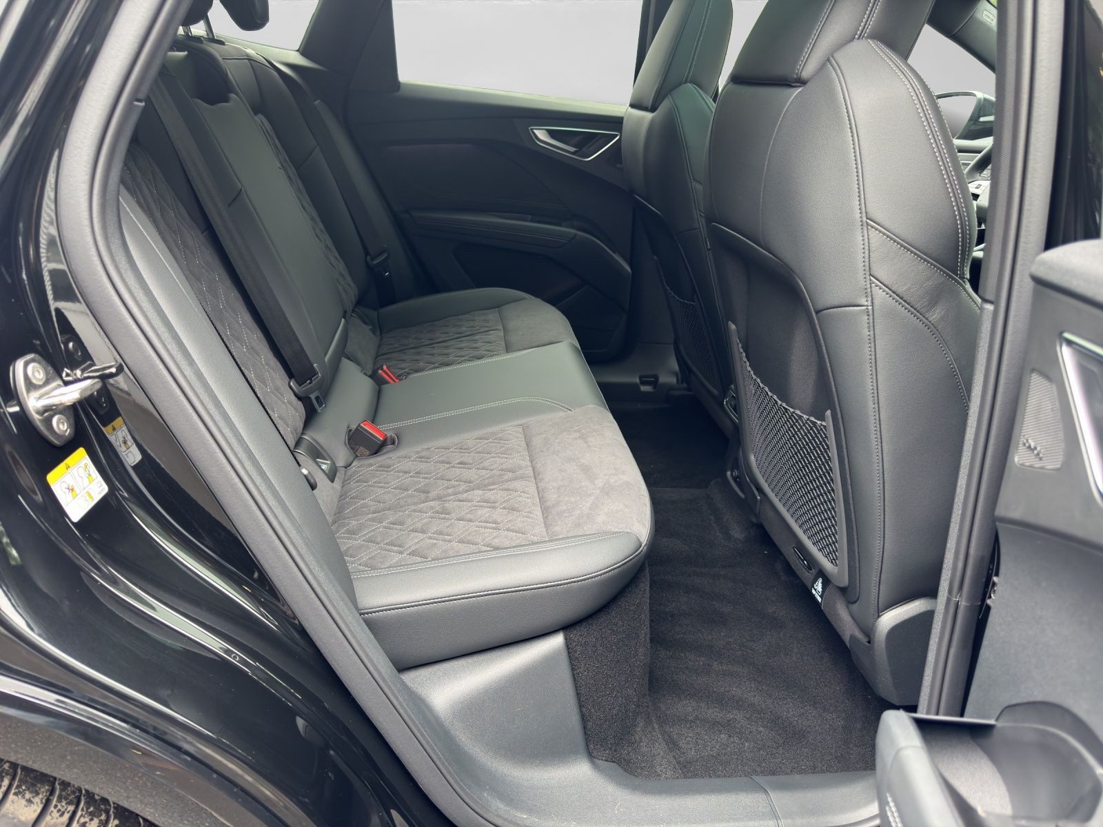 Audi Q4 e-tron – Foto 6