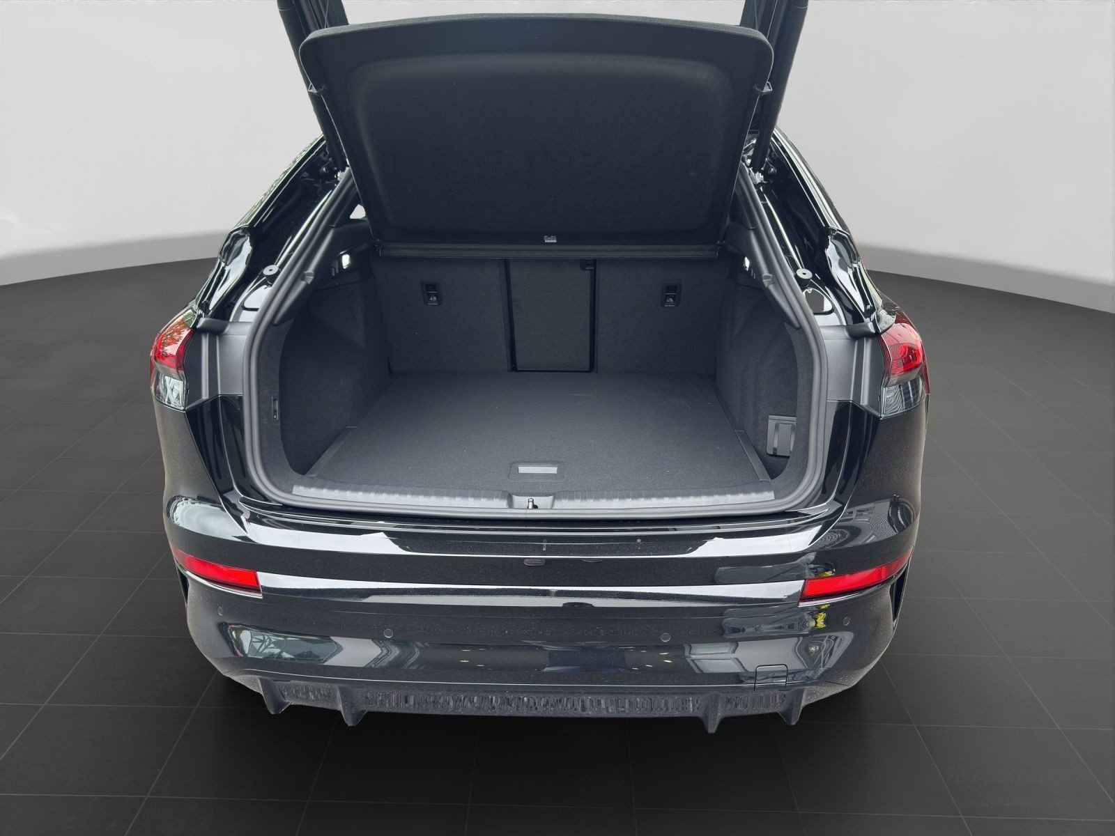 Audi Q4 e-tron – Foto 17
