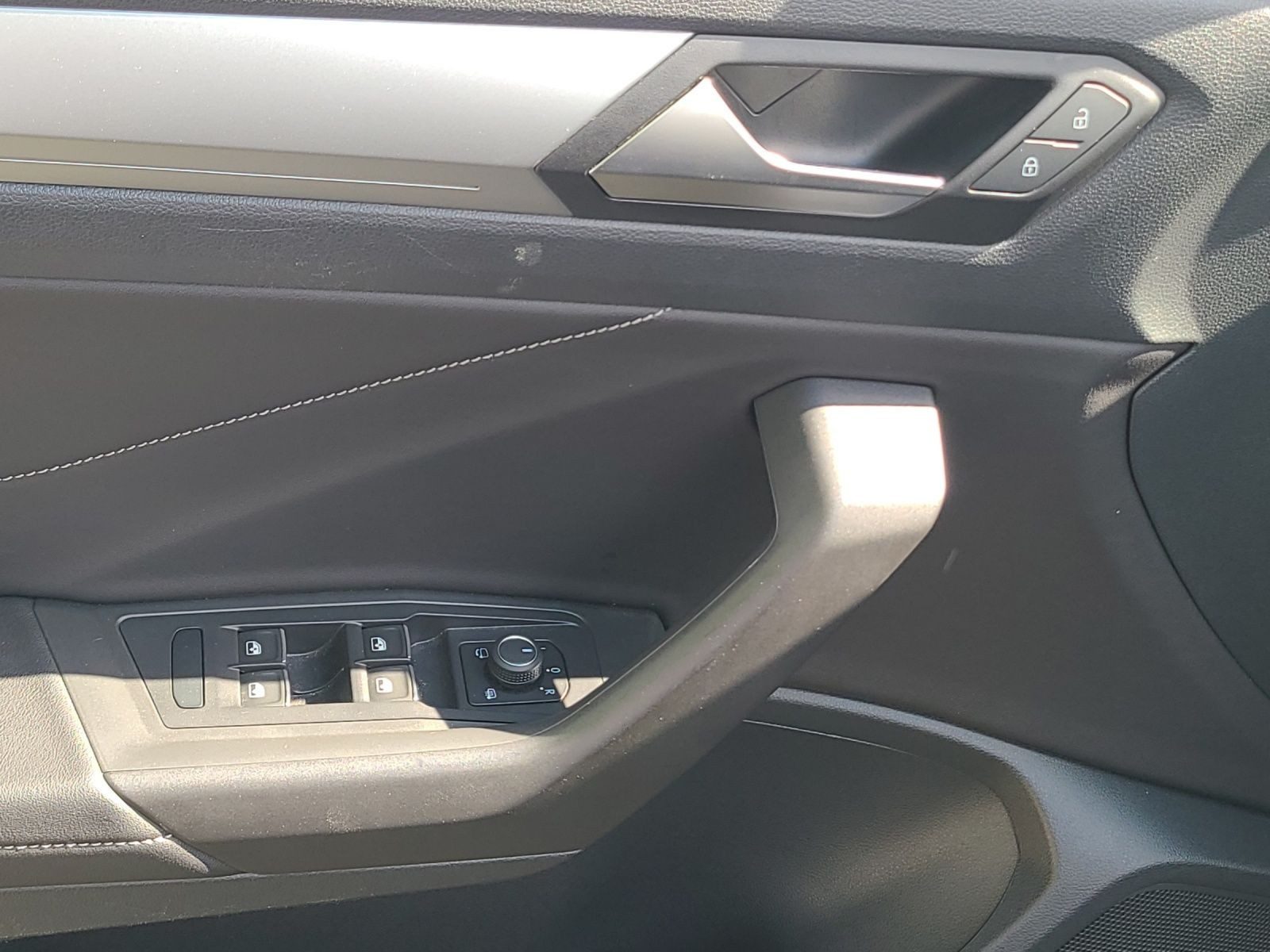 Volkswagen T-Roc Cabriolet – Bild 8