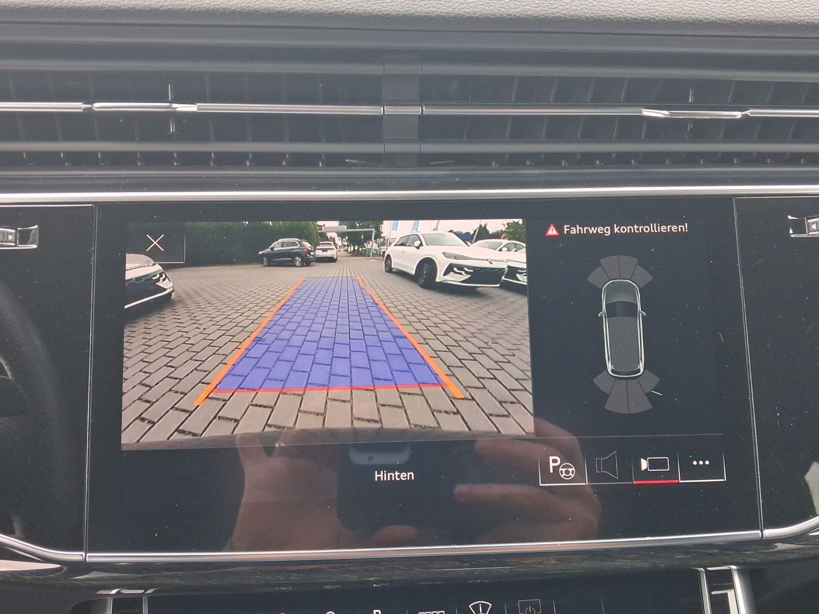 Audi Q7 – Bild 12