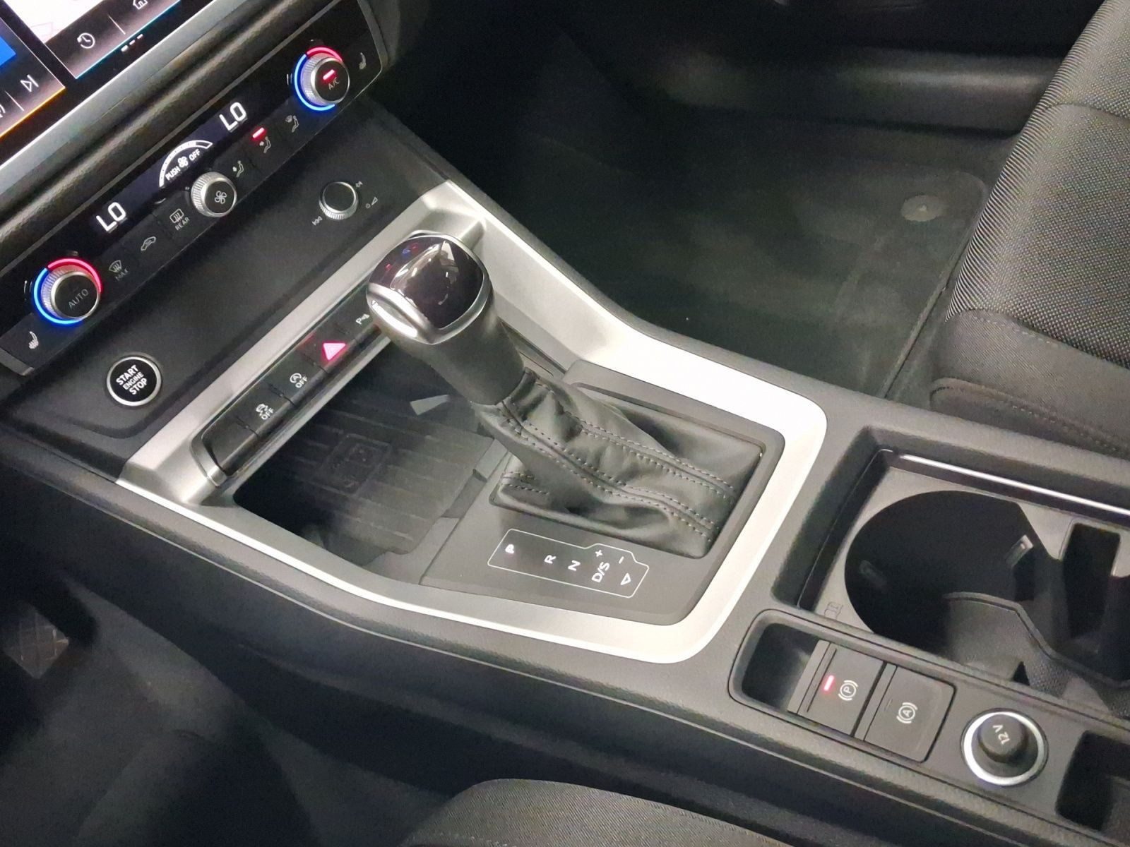 Audi Q3 – Foto 11