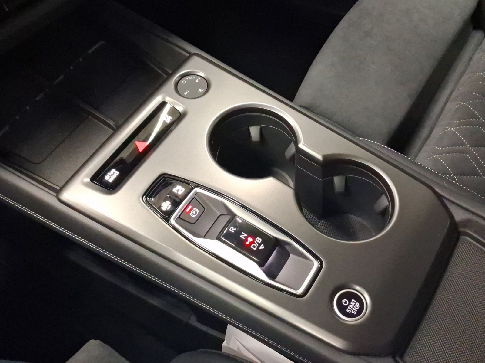 Audi Q4 e-tron – Foto 11