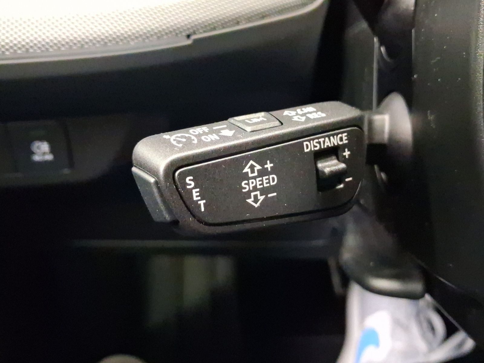 Audi Q4 e-tron – Foto 18