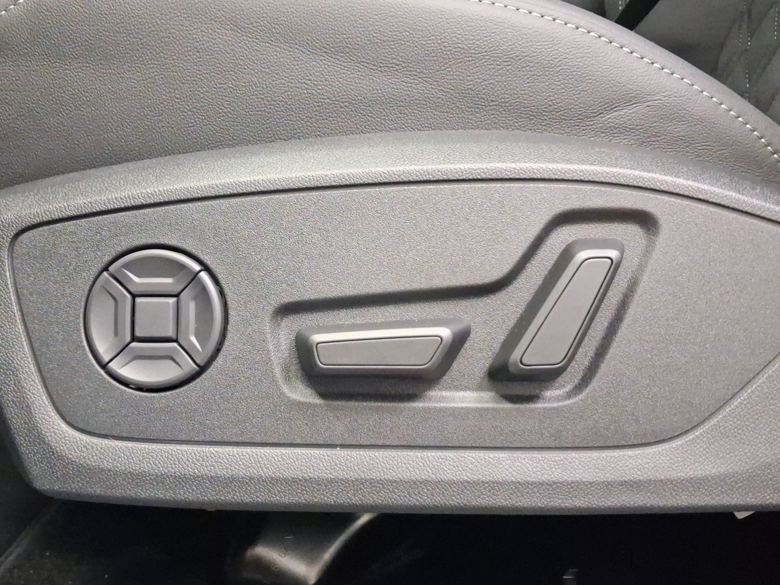 Audi Q4 e-tron – Foto 19