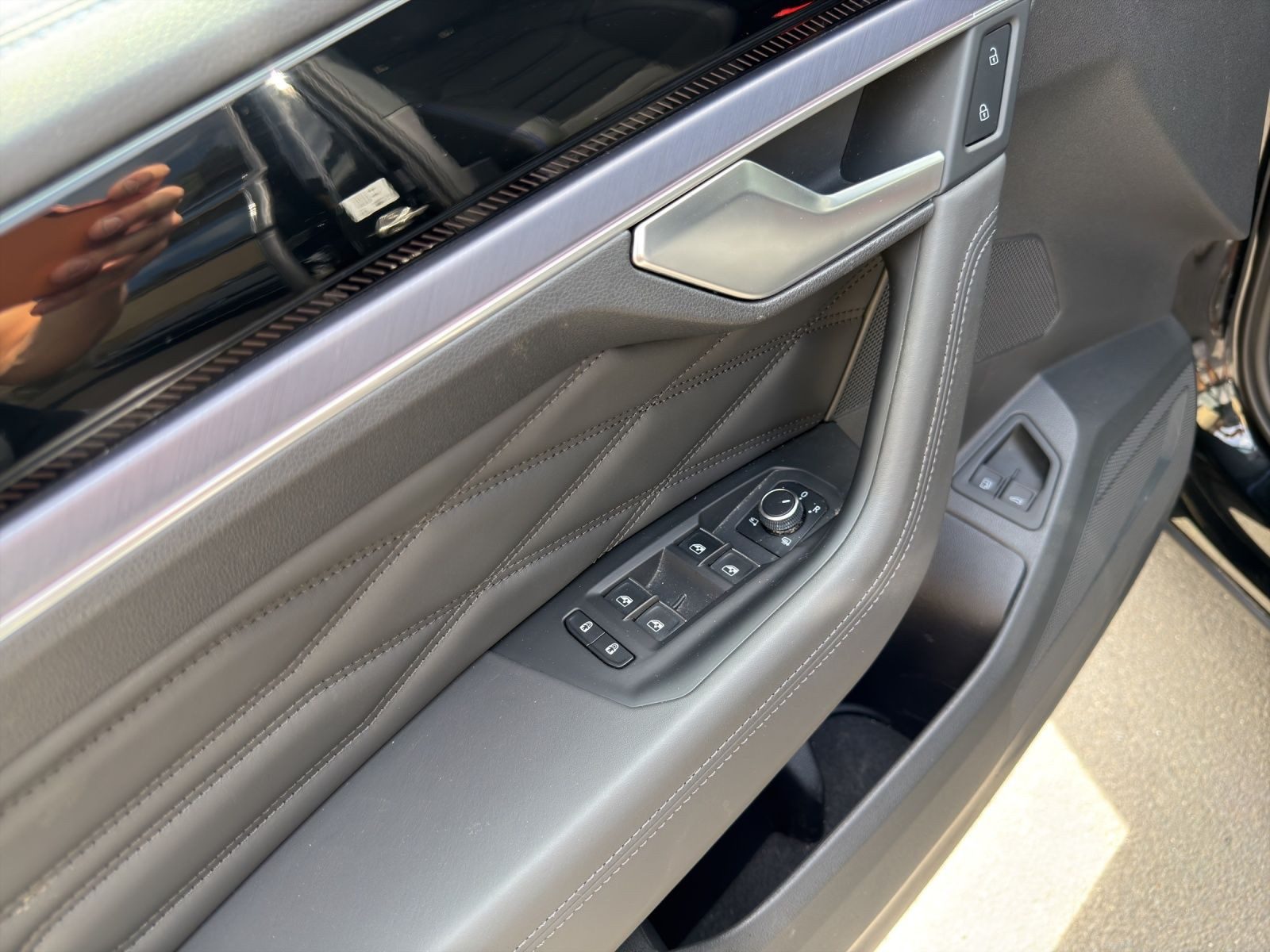 Volkswagen Touareg – Bild 8