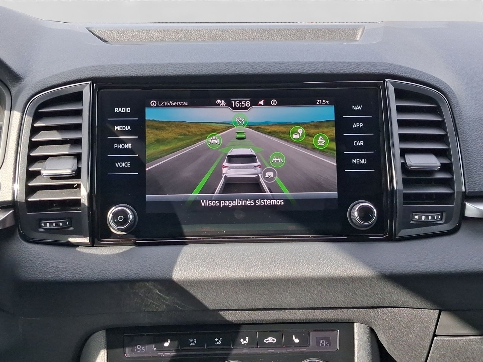 Skoda Karoq – Bild 16