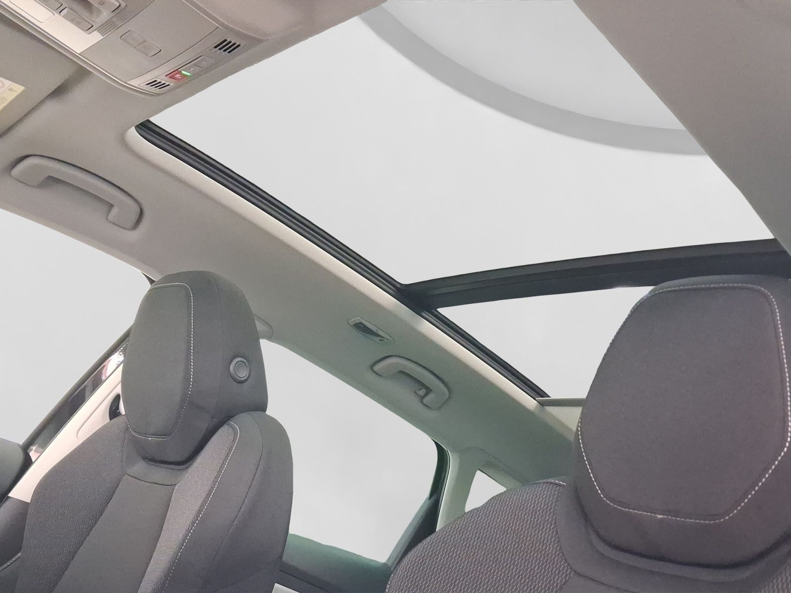 Skoda Karoq – Foto 18