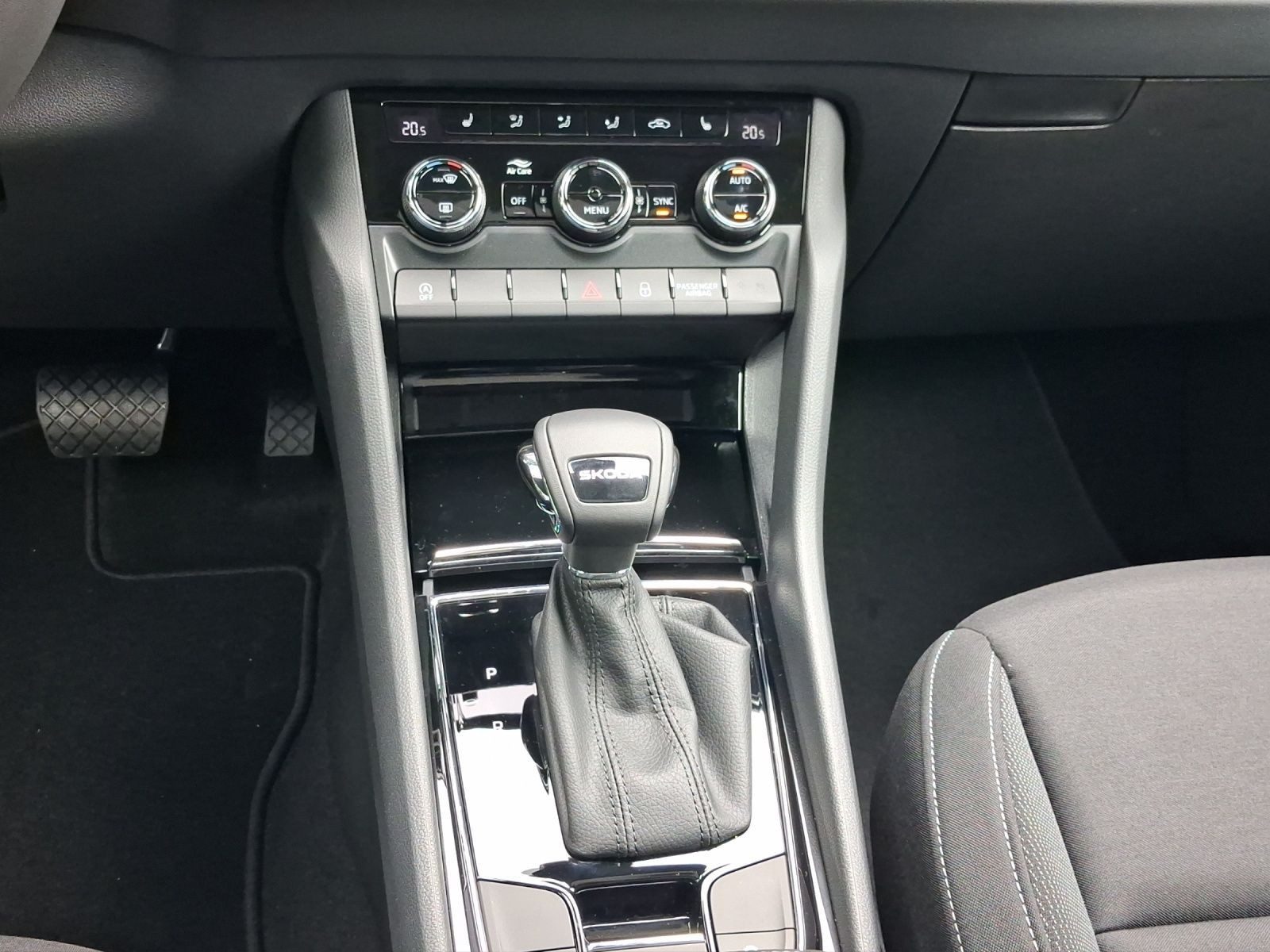 Skoda Karoq – Foto 11