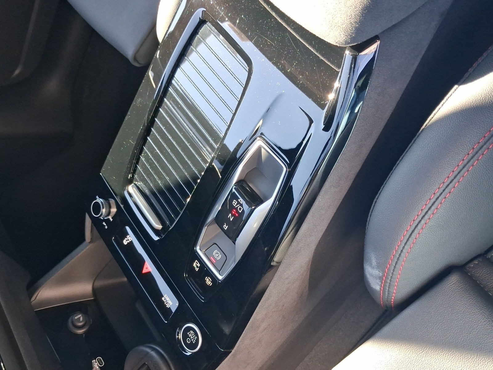 Audi Q6 Sportback e-tron – Bild 11