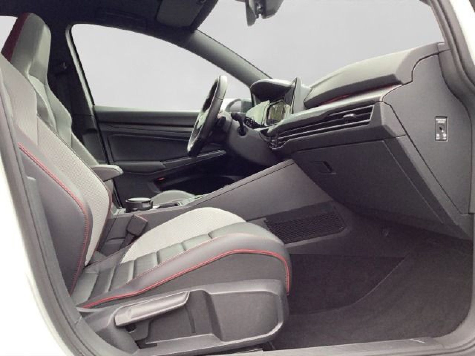 Volkswagen Golf GTI – Bild 4